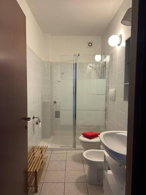 Gezellig Appartement Met Gedeeltelijk Meerzicht Acquaseria Exterior photo